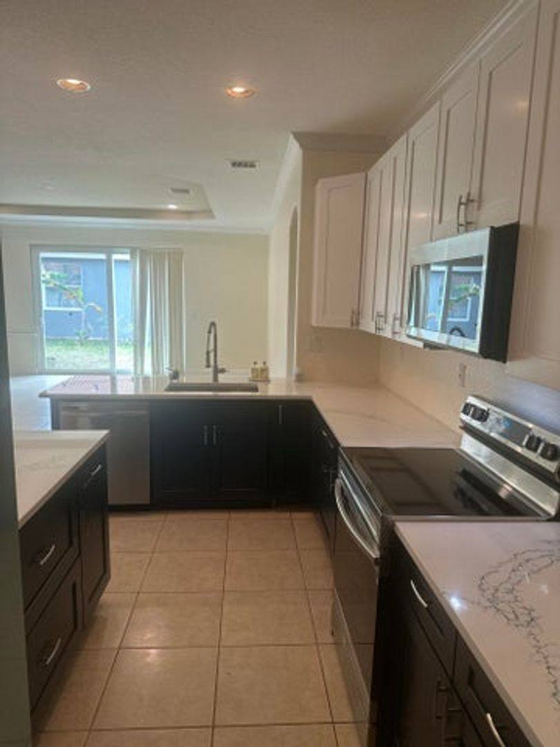 House for rent at 5058 Massy Dr, Lake Worth, FL 33463