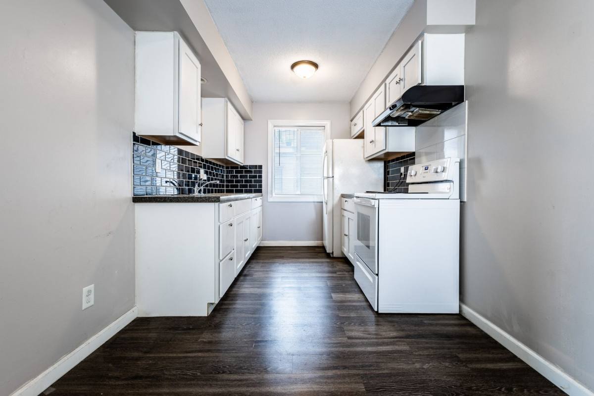 Apartment for rent at 640 N 46th St, Omaha, NE 68132