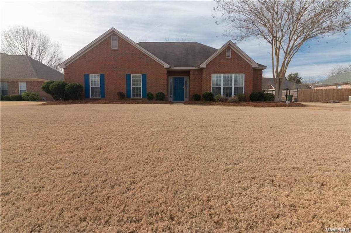 House for rent at 1648 Worthing Rd, Montgomery, AL 36117
