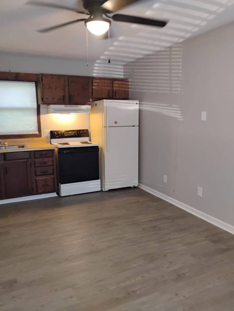 Apartment for rent at 2177 McCravy St, Newberry, SC 29108