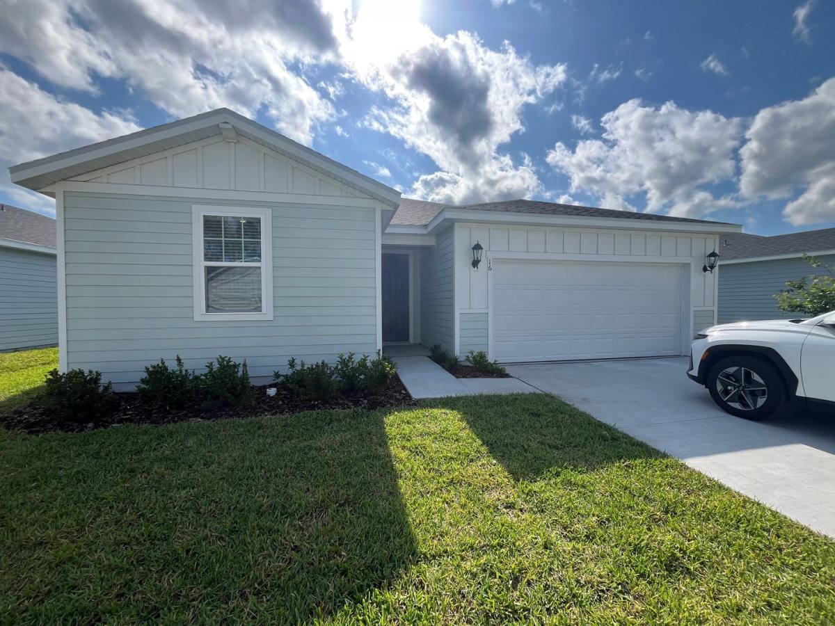 House for rent at 16 Wandering Creek Way, Palm Coast, FL 32164