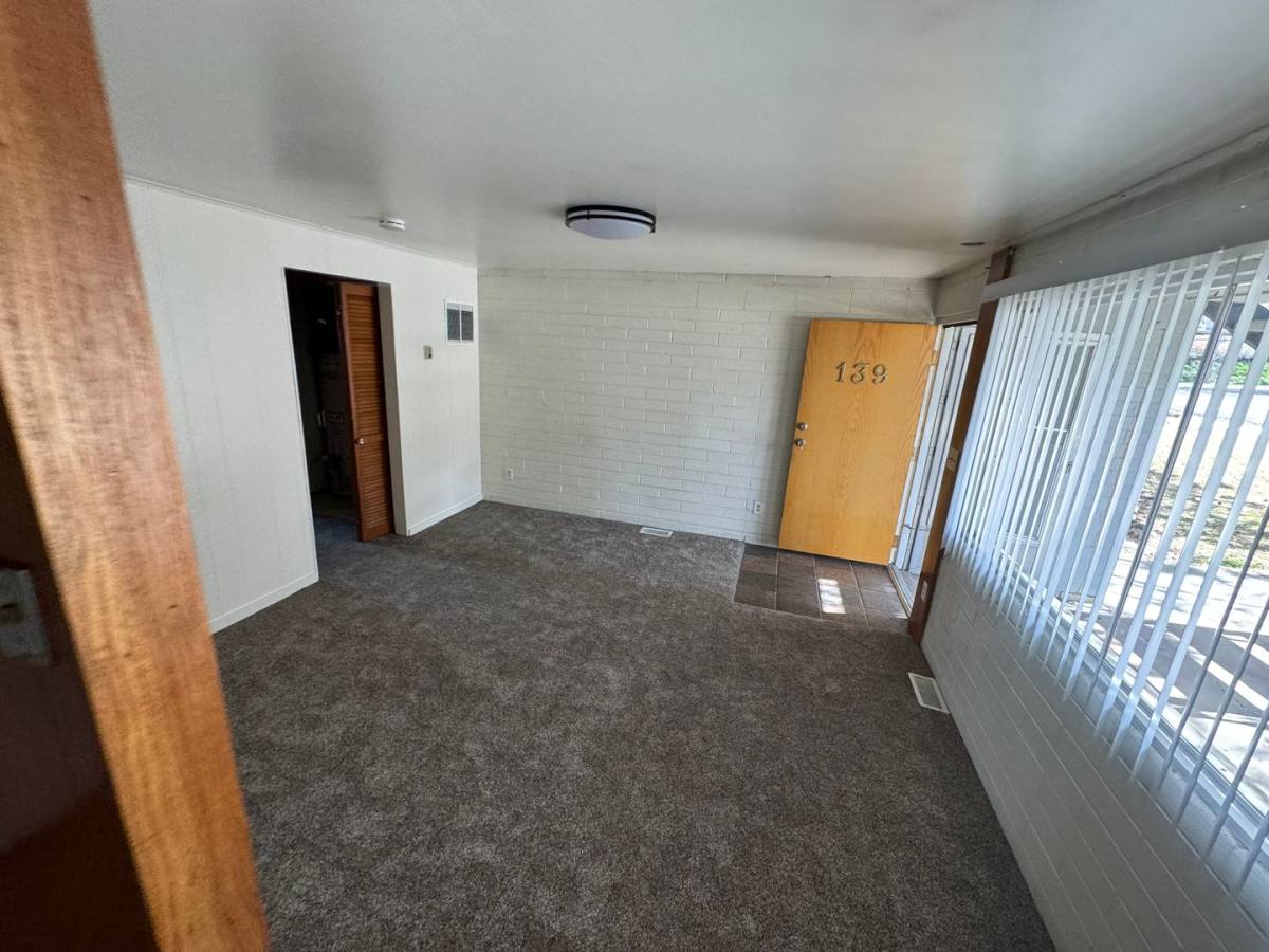 Apartment for rent at 135-145 E 8920 S, Sandy, UT 84070