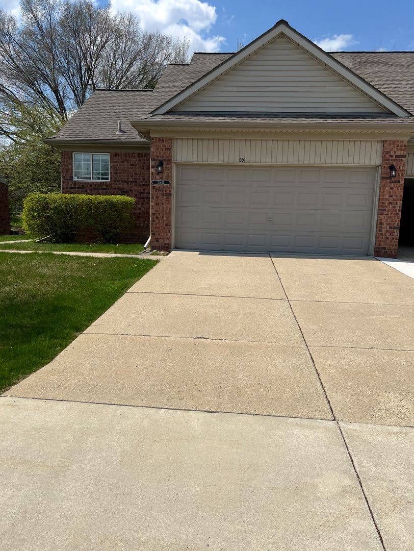 Condo for rent at 5542 Victory Circle, Sterling Heights, MI 48310