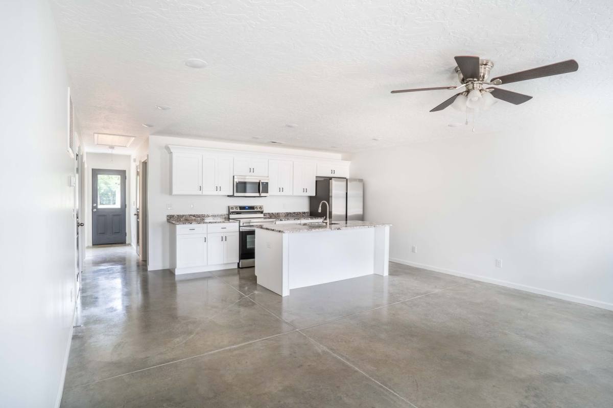 Apartment for rent at 526 Gadsden Rd NW, Jacksonville, AL 36265