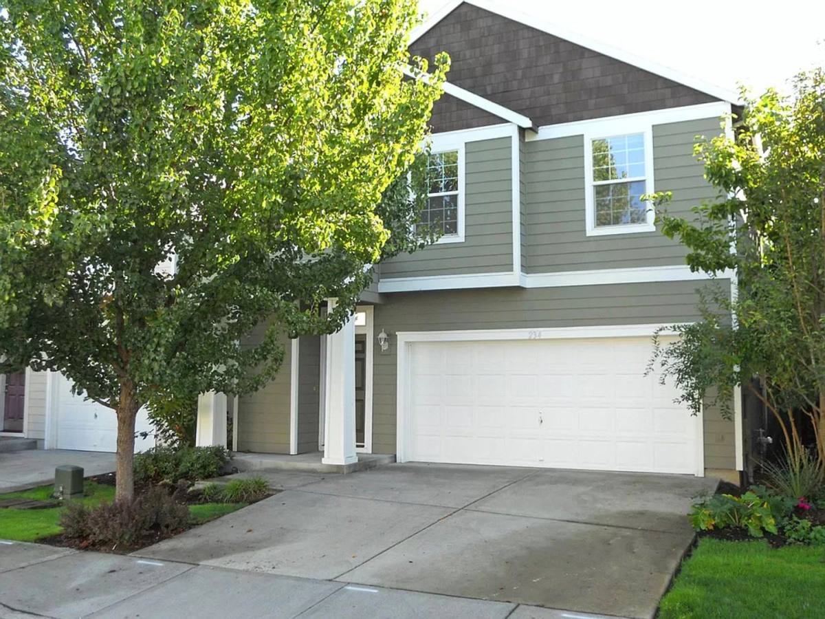 House for rent at 234 SE 43rd Ave, Hillsboro, OR 97123