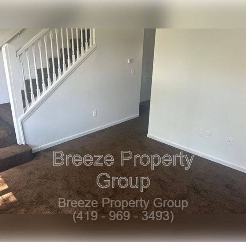 Apartment for rent at 519 Hope St, Lima, OH 45804