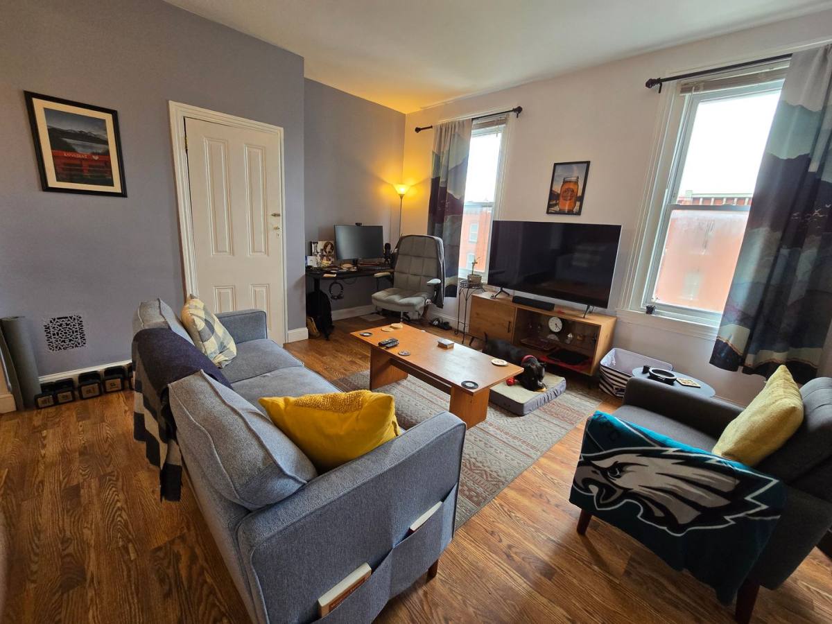 Apartment for rent at 2914 W Girard Ave, Philadelphia, PA 19130