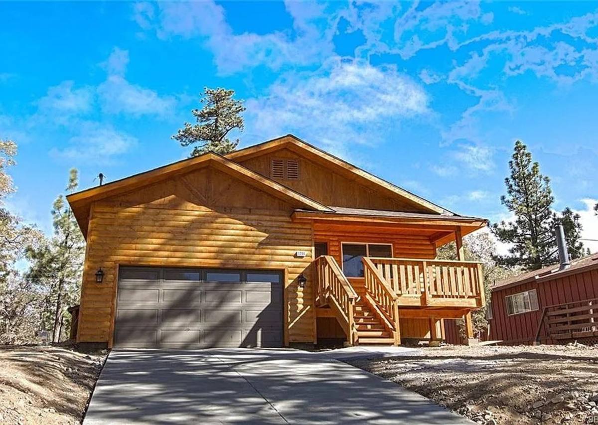 House for rent at 1264 Sheephorn Rd, Big Bear City, CA 92314