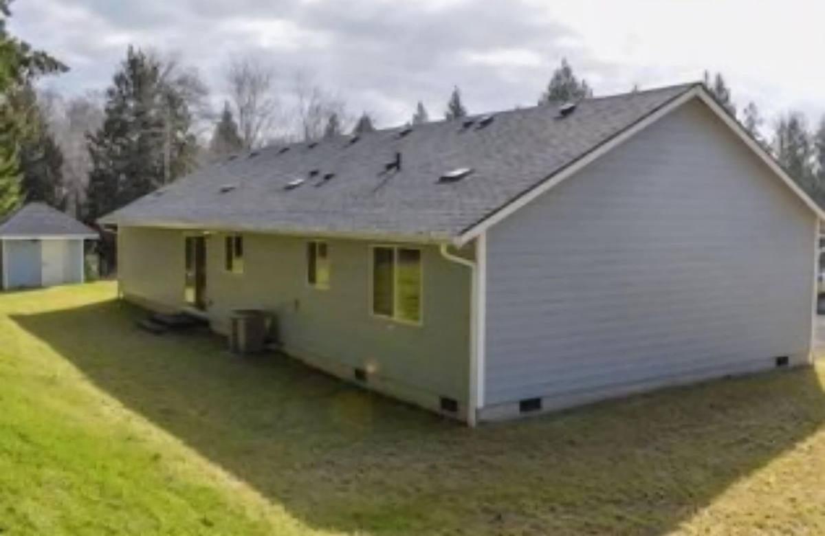House for rent at 3711 E Agate Rd, Shelton, WA 98584