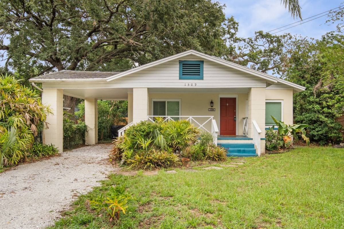House for rent at 1509 Hillside Dr, Tampa, FL 33610