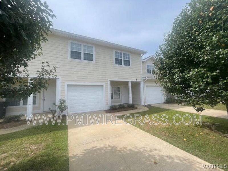 Townhouse for rent at 25 Courtyard Way, Enterprise, AL 36330