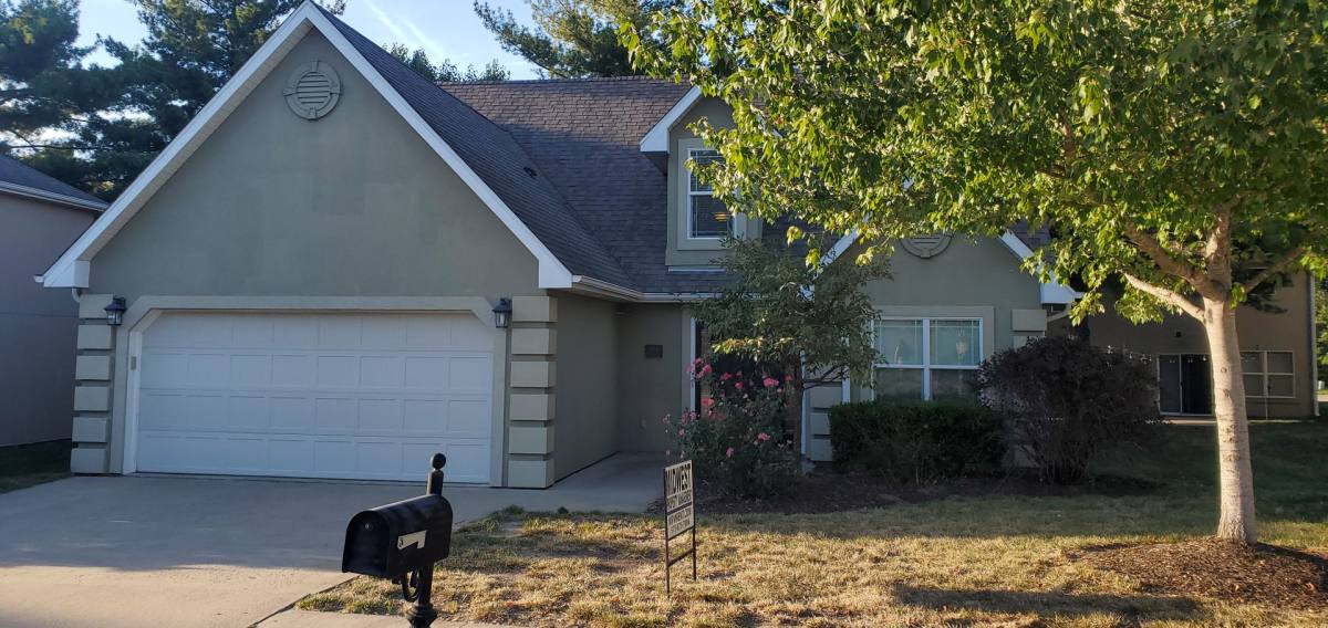 House for rent at 405 S Village Cr, Columbia, MO 65203