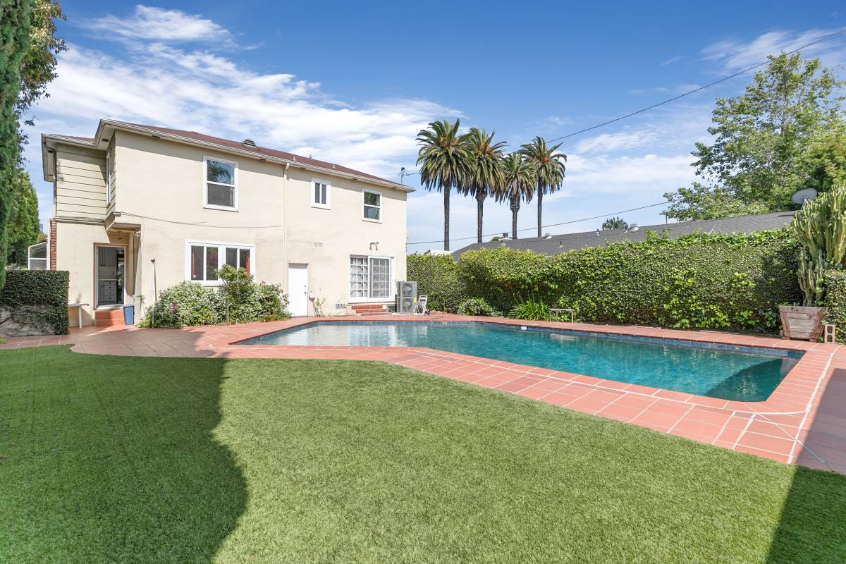 House for rent at 2201 Manning Ave, Los Angeles, CA 90064