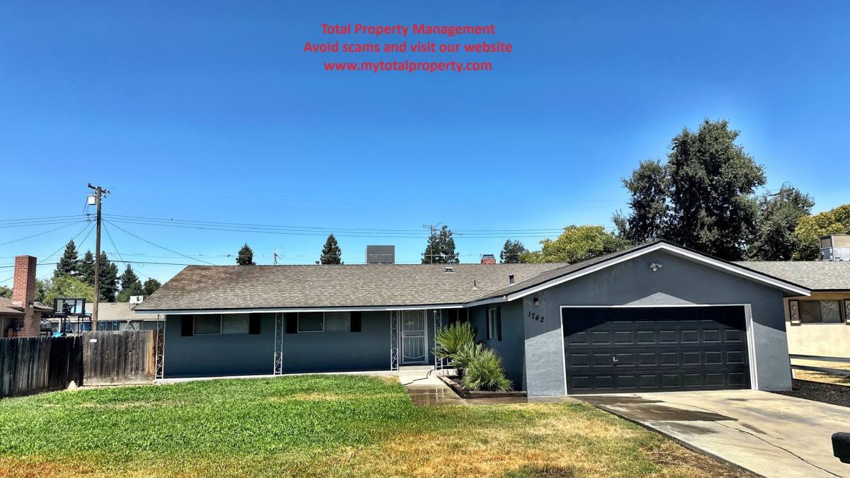 House for rent at 1742 E Burton Ave, Tulare, CA 93274