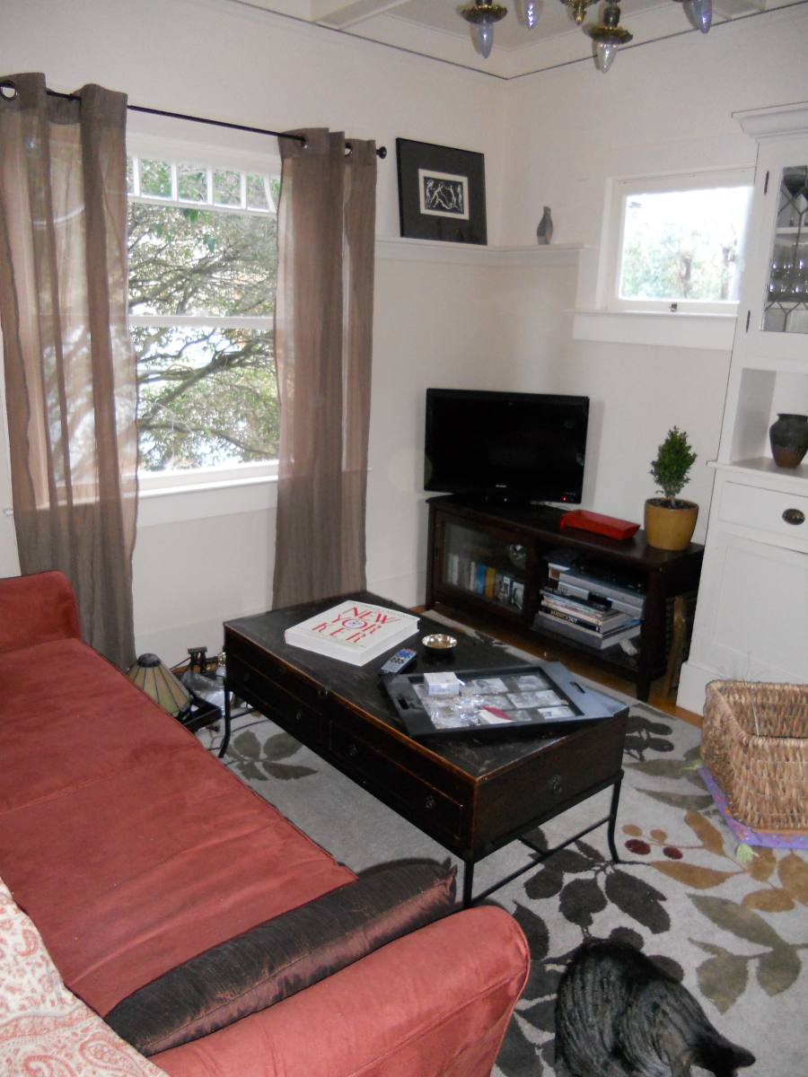 Apartment for rent at 75 Grattan St, San Francisco, CA 94117