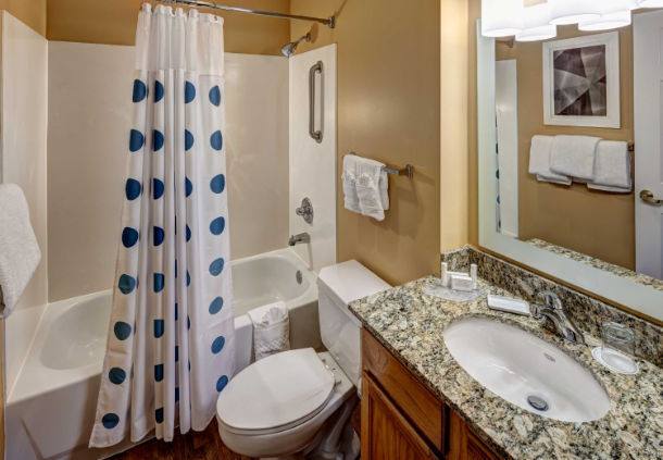 Apartment for rent at 900 W Walnut Hill Lane #920, Irving, TX 75038