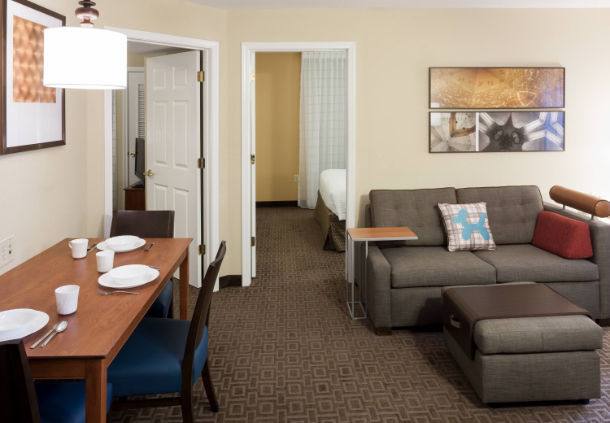 Apartment for rent at 900 W Walnut Hill Lane #920, Irving, TX 75038