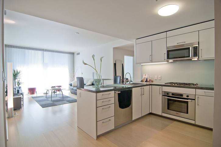 Condo for rent at 301 Main St, San Francisco, CA 94105
