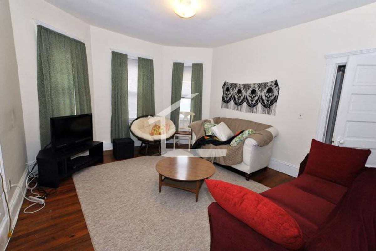 Apartment for rent at 353 Faneuil St #3C, Brighton, MA 02135