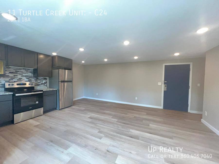 Apartment for rent at 11 Turtle Creek #C24, East Hartford, CT 06108