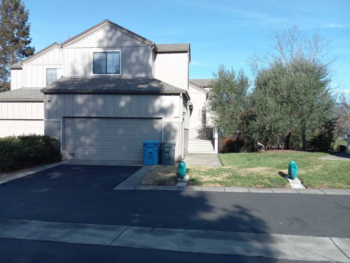 Townhouse for rent at 1108 Princeton Dr, Sonoma, CA 95476