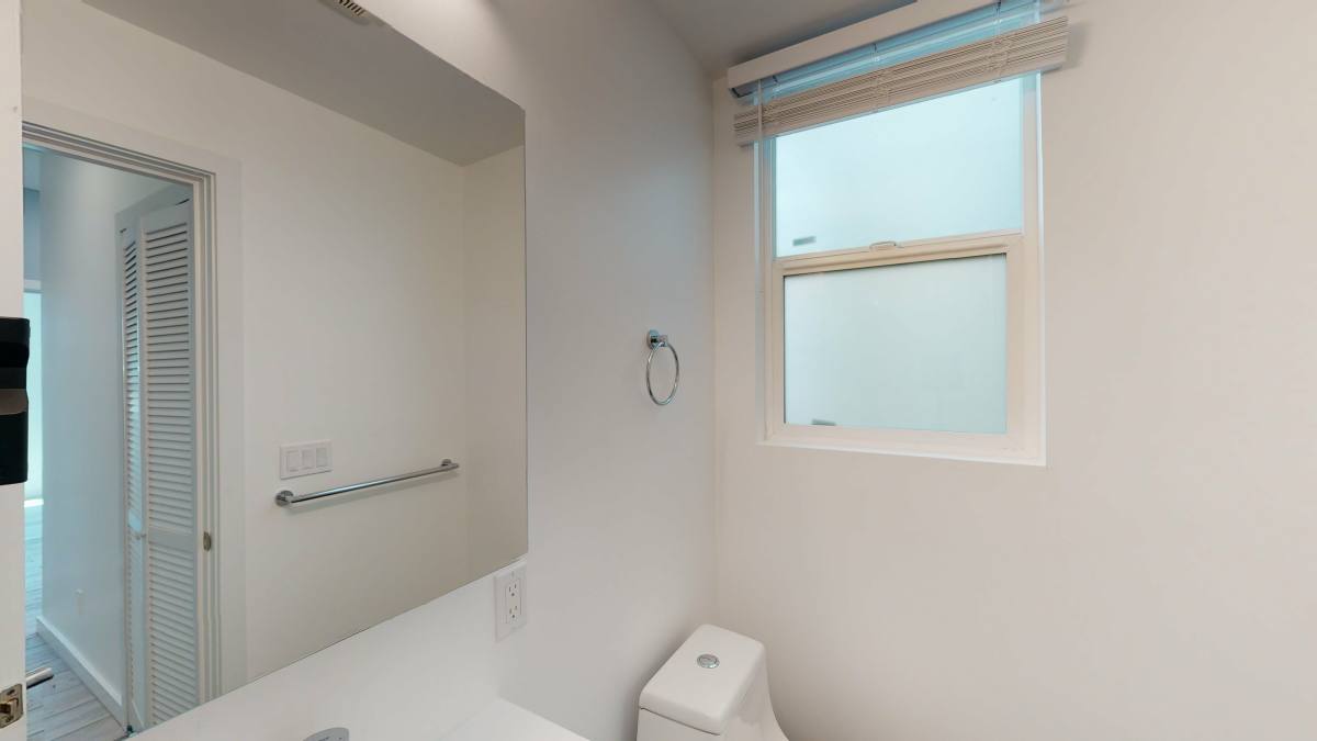 Apartment for rent at 2425 Buchanan St #102, San Francisco, CA 94115
