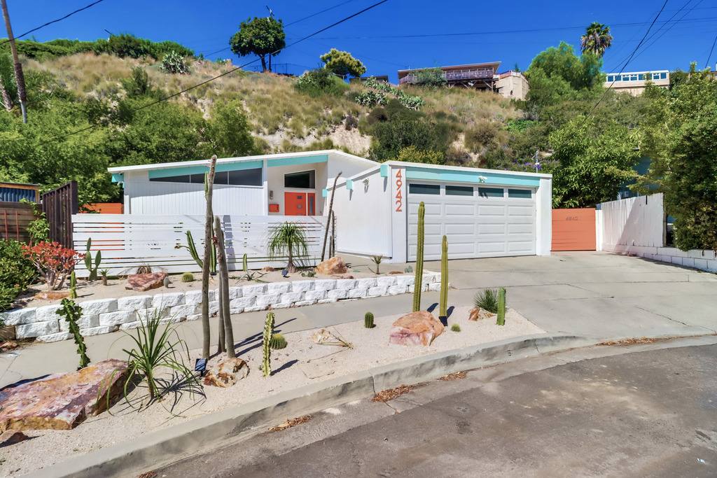 Apartment for rent at 4942 Baja Court, San Diego, CA 92115