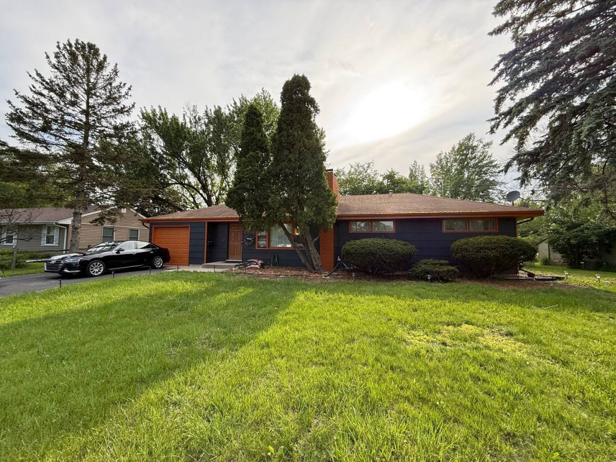 House for rent at 9206 12th Ave S, Minneapolis, MN 55425
