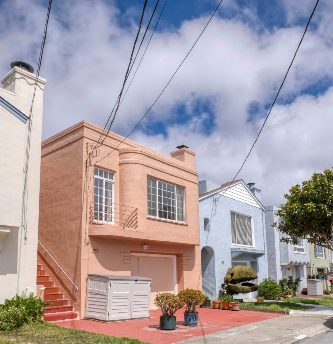 Apartment for rent at 1676 Cayuga Ave, San Francisco, CA 94112