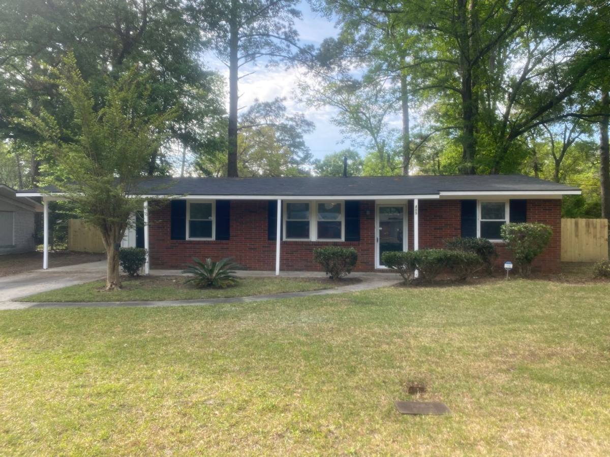 House for rent at 409 Sharondale Rd, Savannah, GA 31419