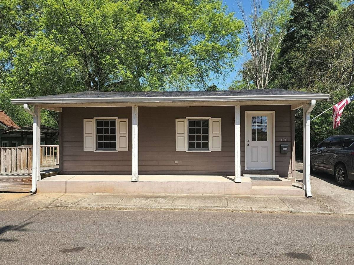 House for rent at 420 Bartow St, Waleska, GA 30183