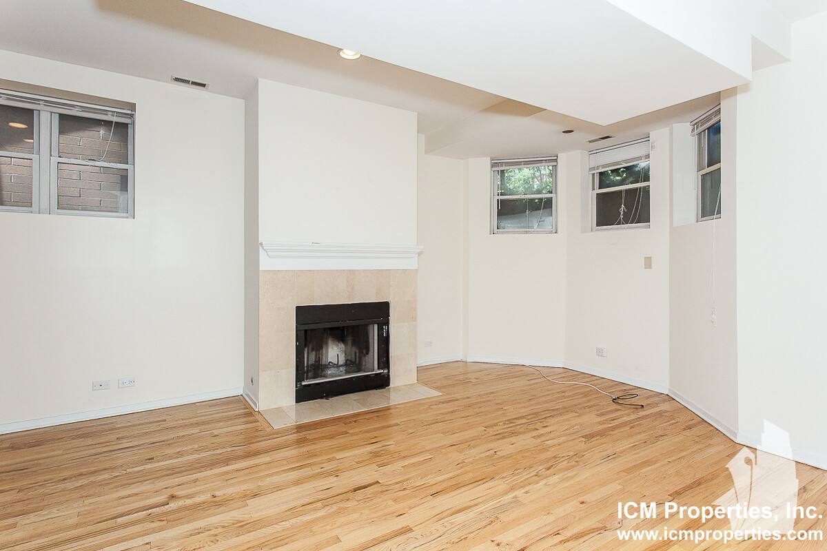Apartment for rent at 2320 N Southport Ave #G, Chicago, IL 60614