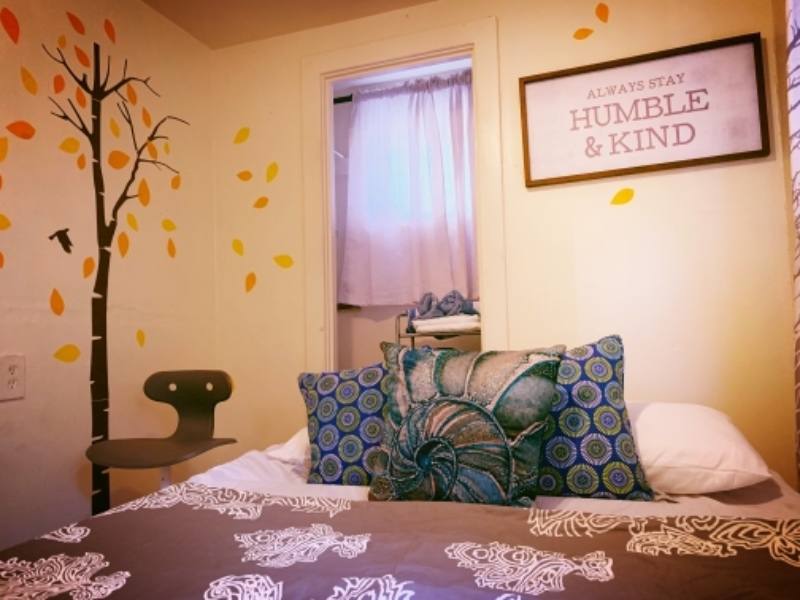 House for rent at 1008 E John St #2, Seattle, WA 98112