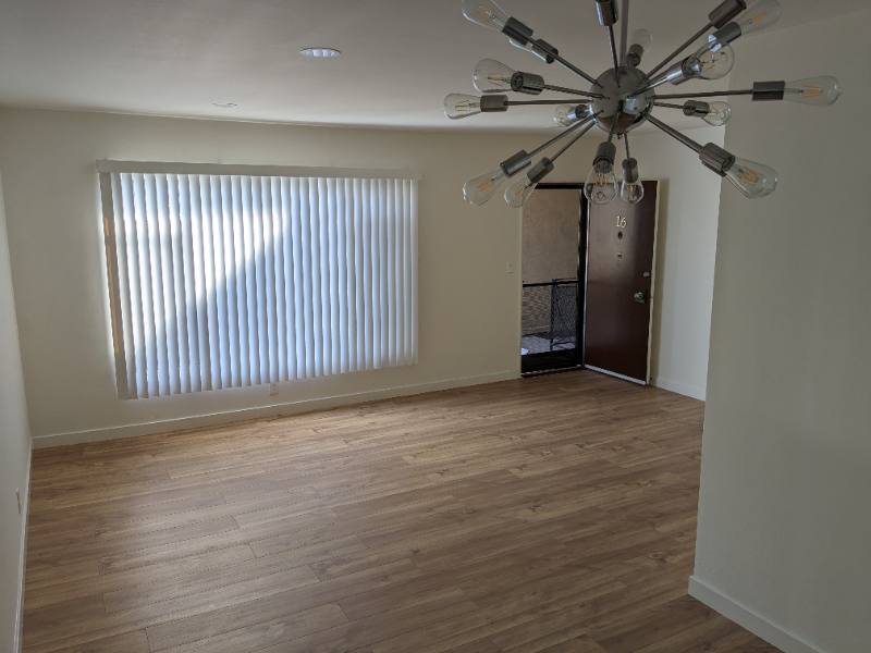 Apartment for rent at 1118 S Fairfax Ave, Los Angeles, CA 90019