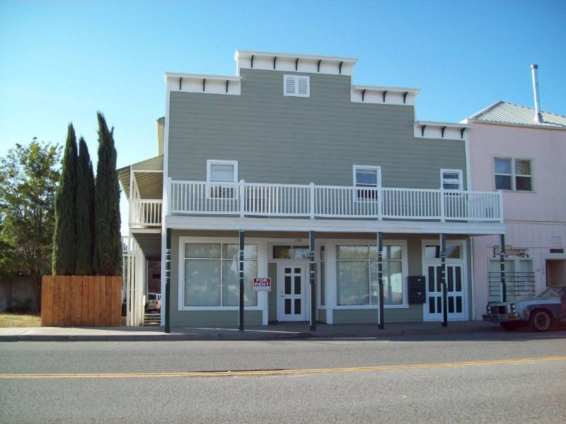 Apartment for rent at 170 S 11th St #1, Montague, CA 96064