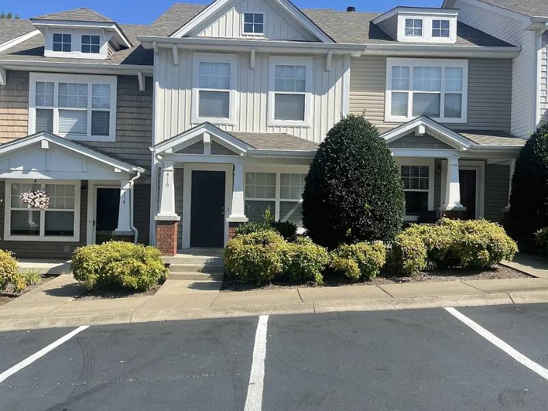 Townhouse for rent at 416 Flintlock Court, Nashville, TN 37217