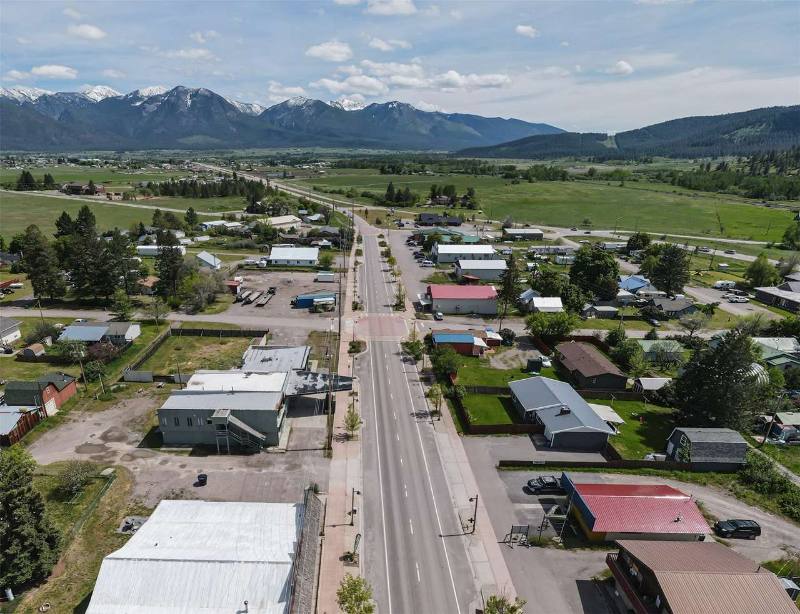 Apartment for rent at 92524 US-Highway 93 Highway N #92524, Arlee, MT 59821
