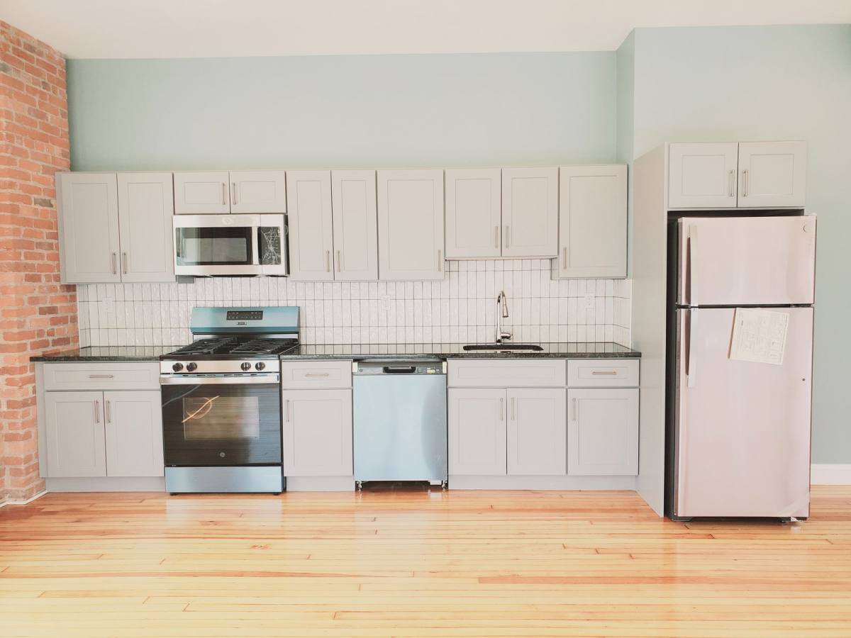 Apartment for rent at 14 N Main St E, Norwalk, CT 06854