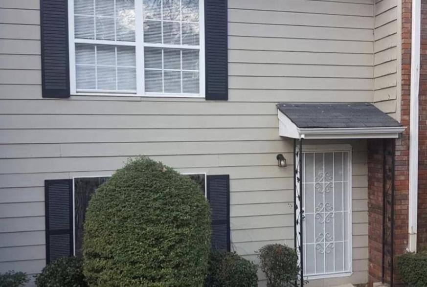 Townhouse for rent at 5140 Highpoint Rd #24, Union City, GA 30291