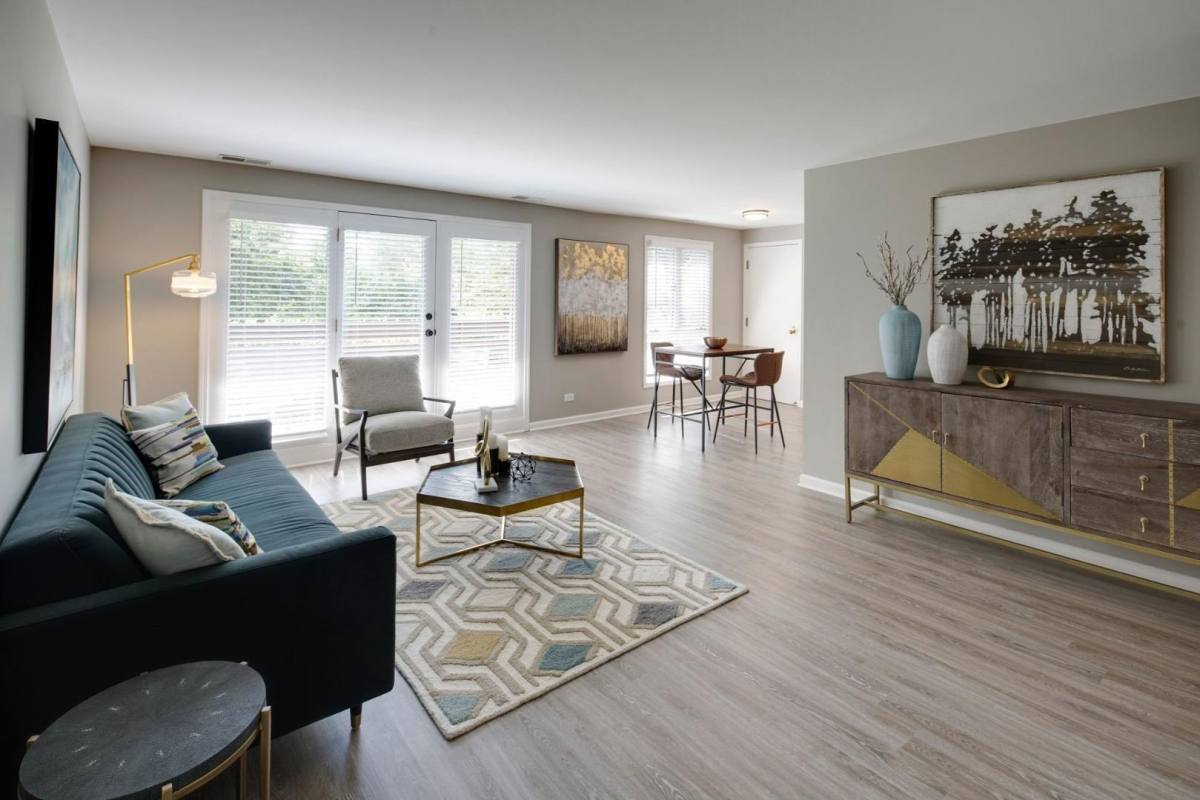 Apartment for rent at 1910 Chestnut Ave #410, Glenview, IL 60025