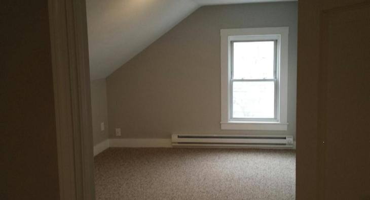Apartment for rent at 79 Government St #C, Kittery, ME 03904