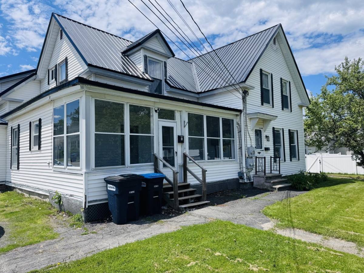 House for rent at 543 Main St, Old Town, ME 04468