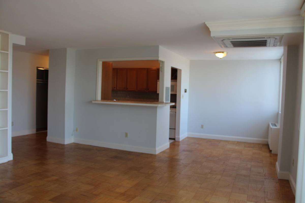 House for rent at 1512 S Arlington Ridge Rd, Arlington, VA 22202