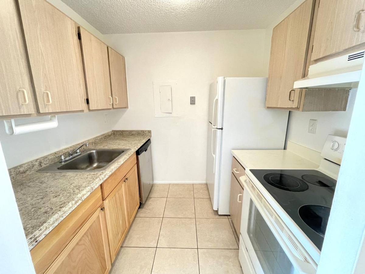 Townhouse for rent at Saint Andrews Palm Beach, 1101 N Benoist Farms Rd #101, West Palm Beach, FL 33411