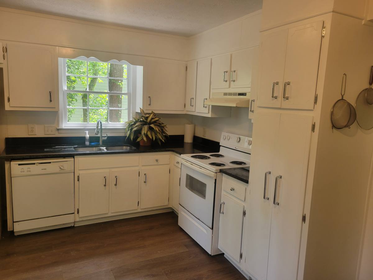 Townhouse for rent at 2780 Arborcrest Dr, Decatur, GA 30033