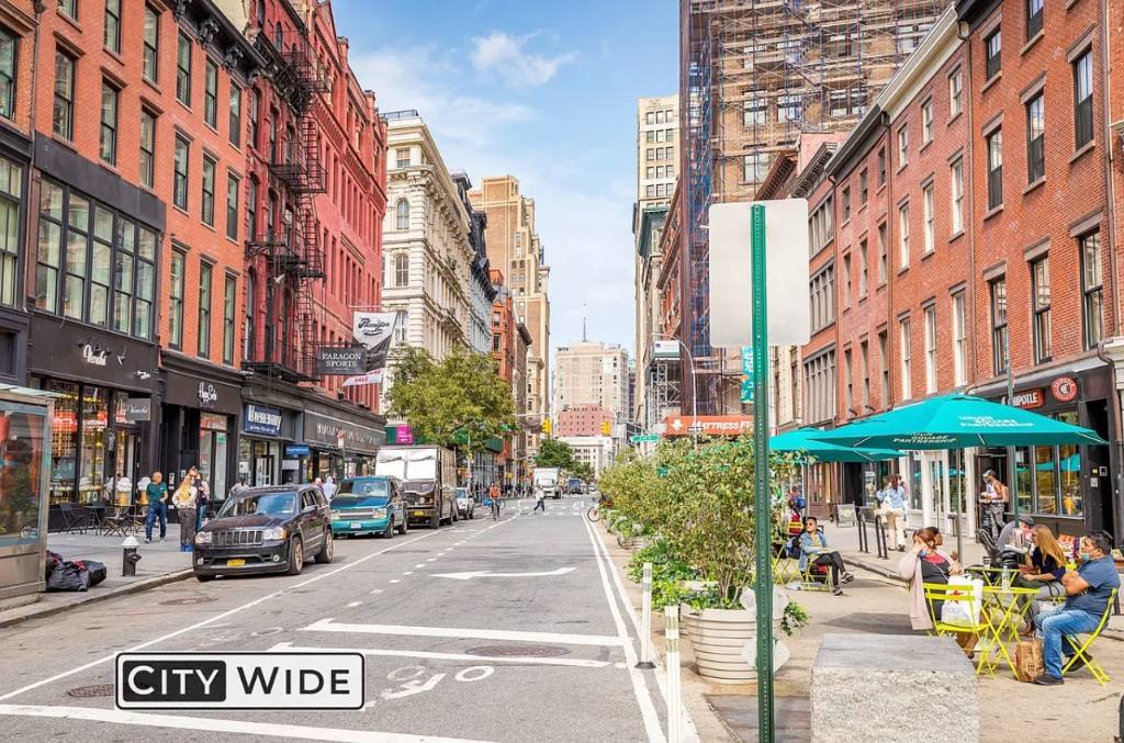 Apartment for rent at 96 Fifth Ave #9F, New York, NY 10011