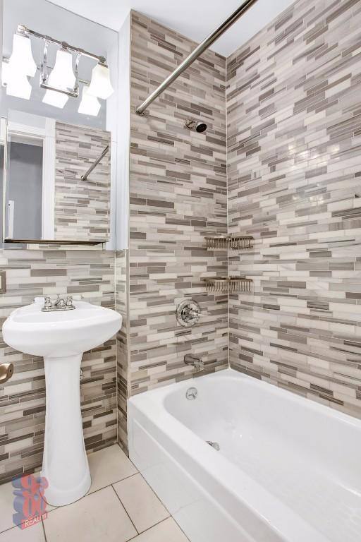 Apartment for rent at 53 Leroy St #1, New York, NY 10014