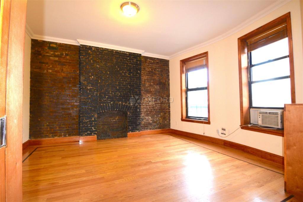 Apartment for rent at 839 W End Ave #7C, New York, NY 10025