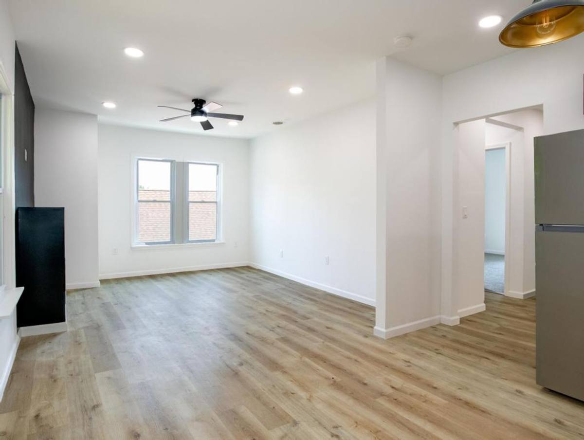 Apartment for rent at 910 Main St, Aliquippa, PA 15001
