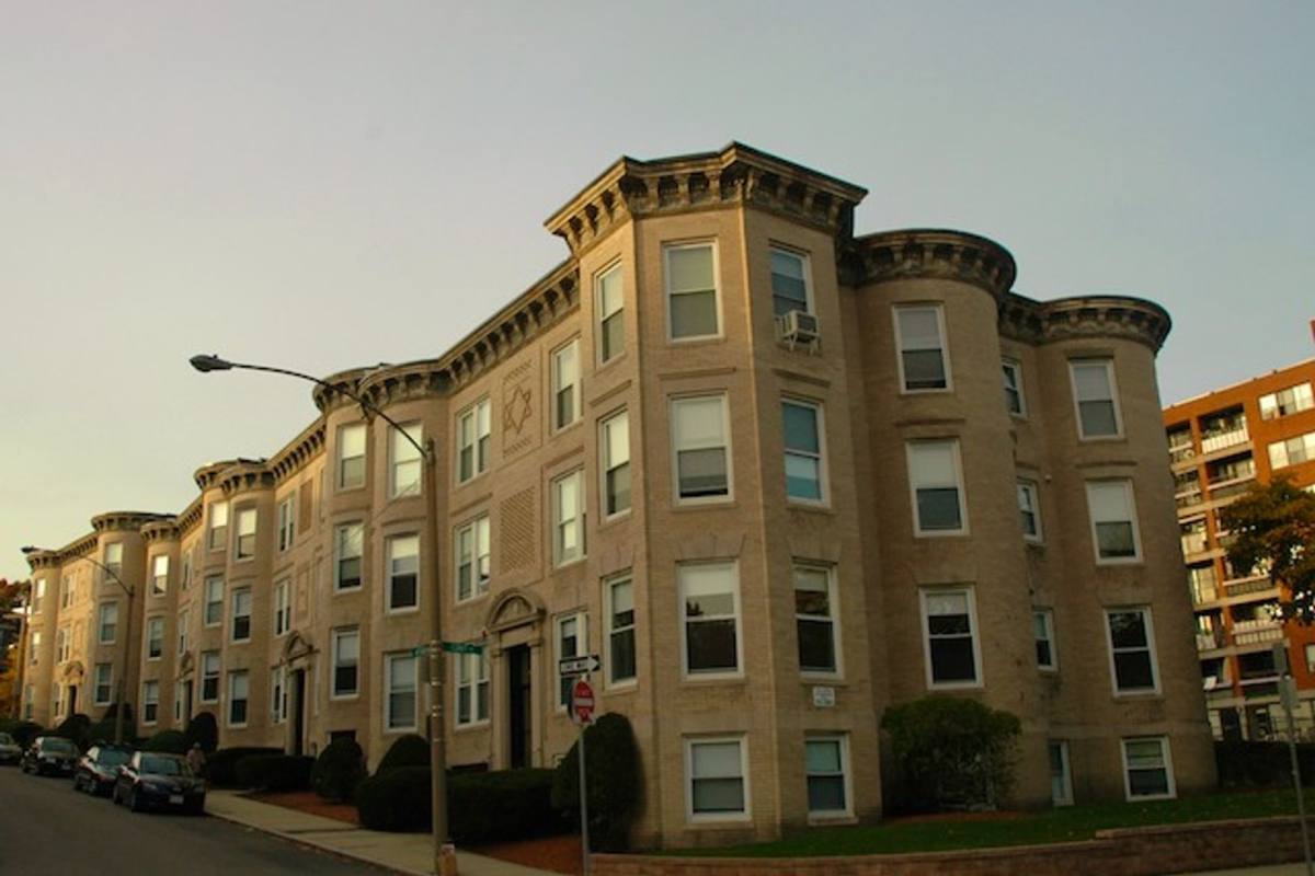 Apartment for rent at 11 Mount Hood #101, Brighton, MA 02135